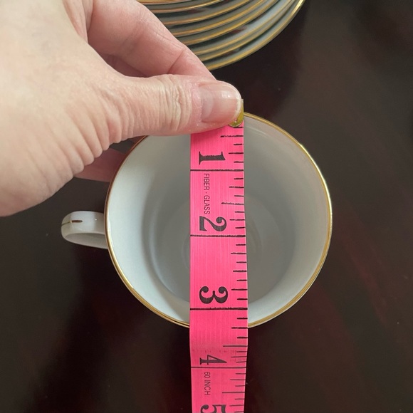 Fairfield Fine China Deck The Halls Set Of Eight Teacups & Saucers - Picture 5 of 7